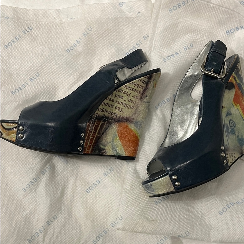 Unique Bobbi Blu leather platform wedges 5.5. With dust bags